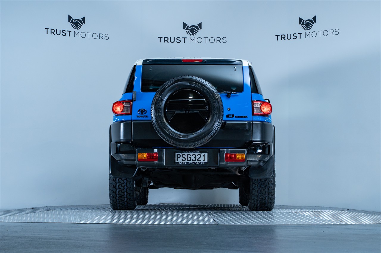 2013 Toyota FJ Cruiser