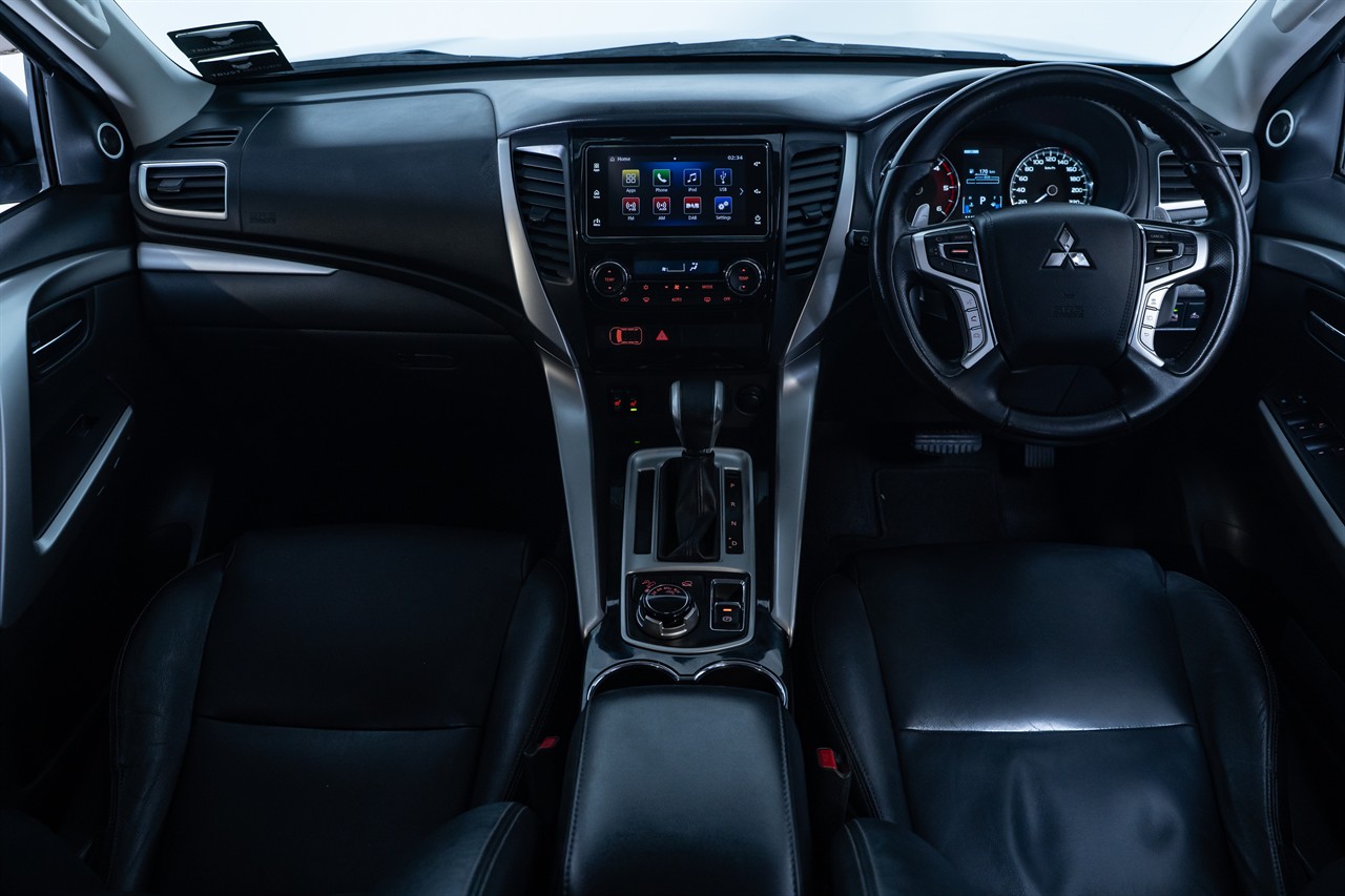 2017 Mitsubishi Pajero Sport