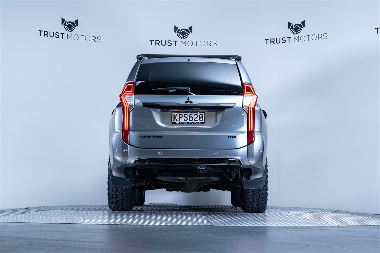 2017 Mitsubishi Pajero Sport