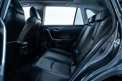 2019 Toyota Rav4 - Thumbnail