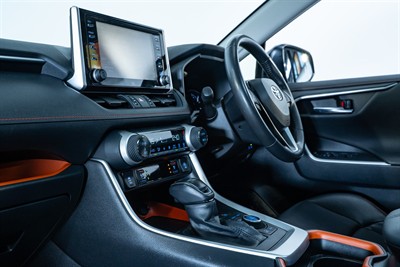 2019 Toyota Rav4 - Thumbnail