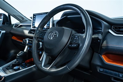 2019 Toyota Rav4 - Thumbnail