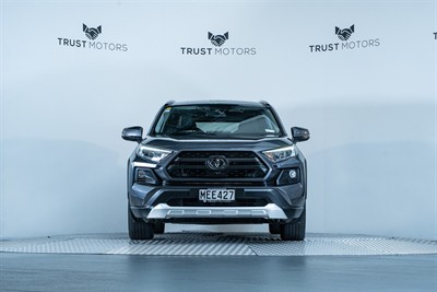 2019 Toyota Rav4 - Thumbnail