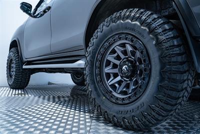 2022 Toyota Fortuner - Thumbnail
