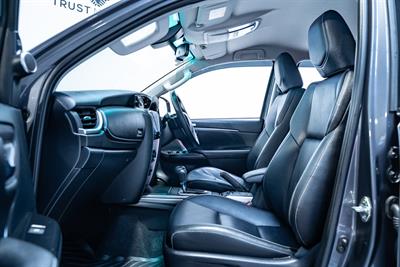 2022 Toyota Fortuner - Thumbnail