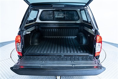 2016 Nissan Navara - Thumbnail