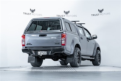 2017 Isuzu D-Max - Thumbnail