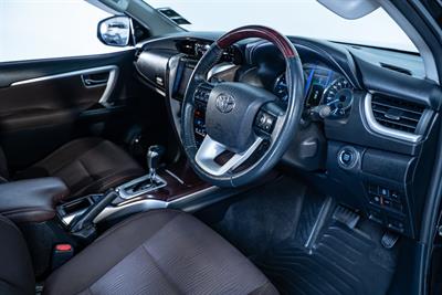 2018 Toyota Fortuner - Thumbnail