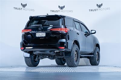 2018 Toyota Fortuner - Thumbnail
