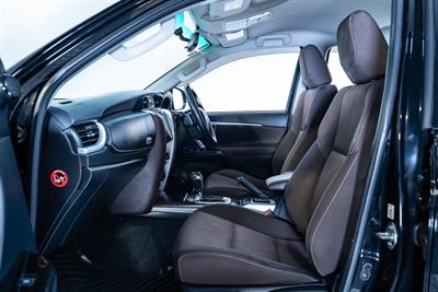 2018 Toyota Fortuner - Thumbnail