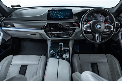 2018 BMW M5 - Thumbnail