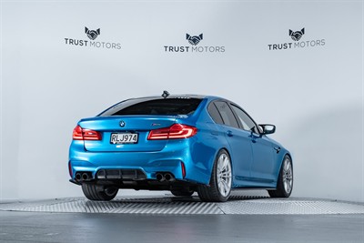 2018 BMW M5 - Thumbnail