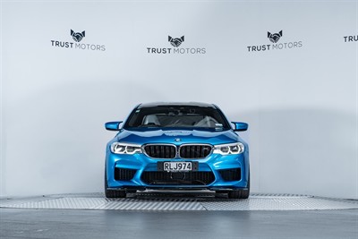 2018 BMW M5 - Thumbnail
