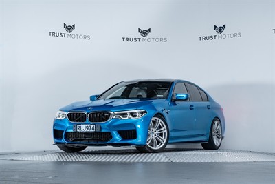 2018 BMW M5 - Thumbnail