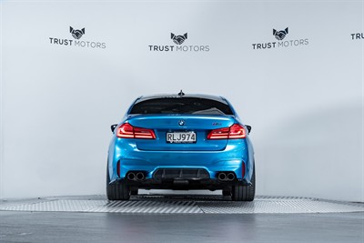 2018 BMW M5 - Thumbnail