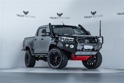 2020 Toyota Hilux - Thumbnail