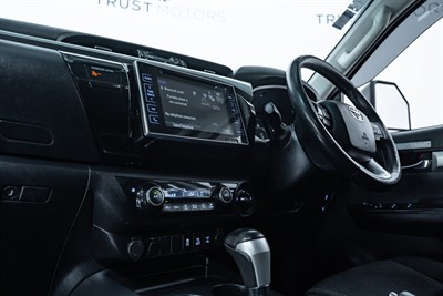 2020 Toyota Hilux - Thumbnail