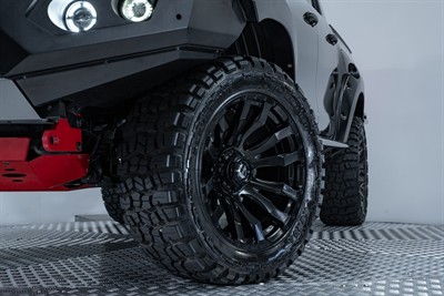 2020 Toyota Hilux - Thumbnail