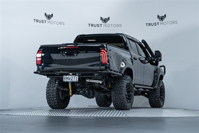 2020 Toyota Hilux - Thumbnail