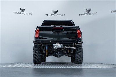 2020 Toyota Hilux - Thumbnail