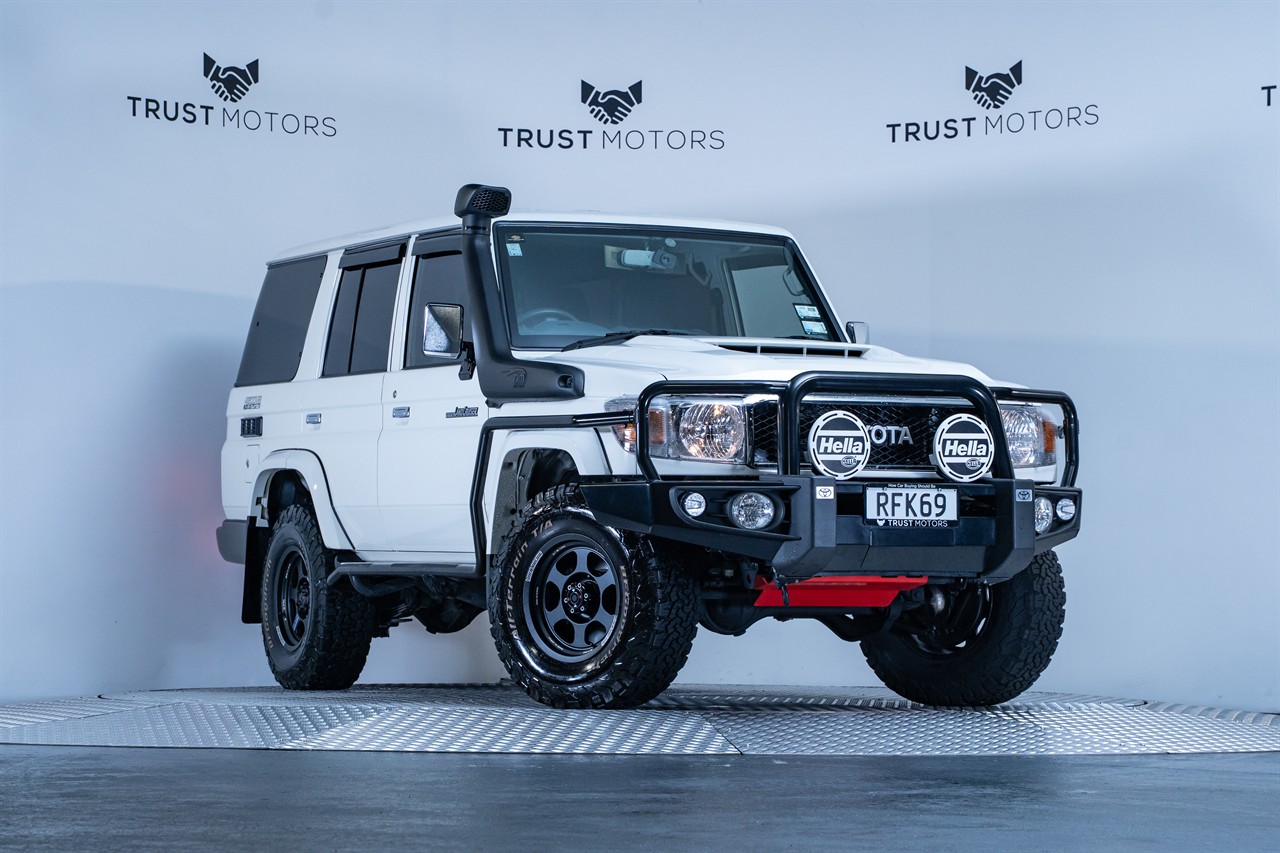 2020 Toyota Landcruiser