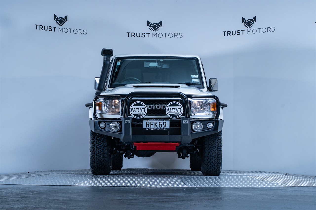 2020 Toyota Landcruiser