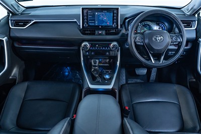 2020 Toyota Rav4 - Thumbnail