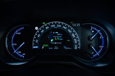 2020 Toyota Rav4 - Thumbnail