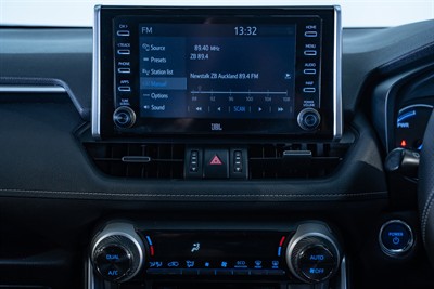 2020 Toyota Rav4 - Thumbnail
