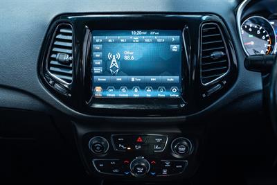 2018 Jeep Compass - Thumbnail