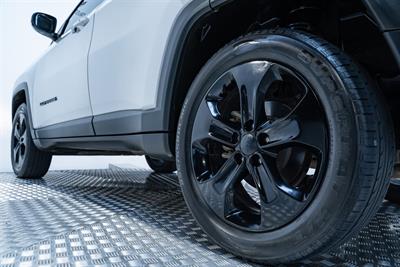 2018 Jeep Compass - Thumbnail