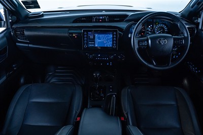 2022 Toyota Hilux - Thumbnail