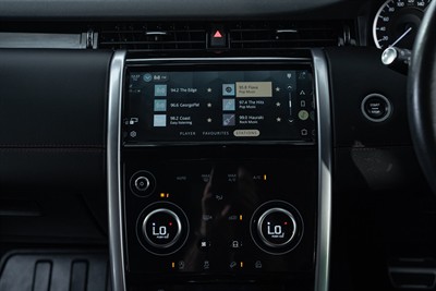 2022 Land Rover Discovery Sport - Thumbnail