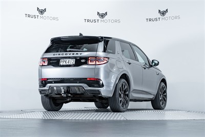 2022 Land Rover Discovery Sport - Thumbnail