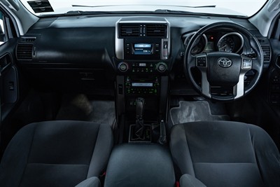 2011 Toyota Landcruiser Prado - Thumbnail