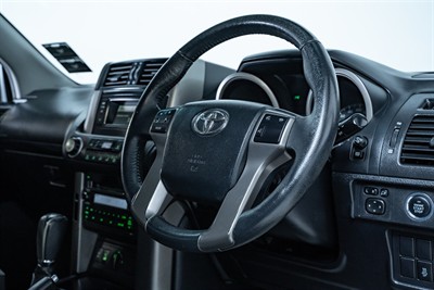 2011 Toyota Landcruiser Prado - Thumbnail