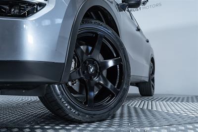 2022 Mitsubishi Outlander - Thumbnail