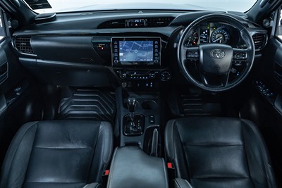 2023 Toyota Hilux - Thumbnail