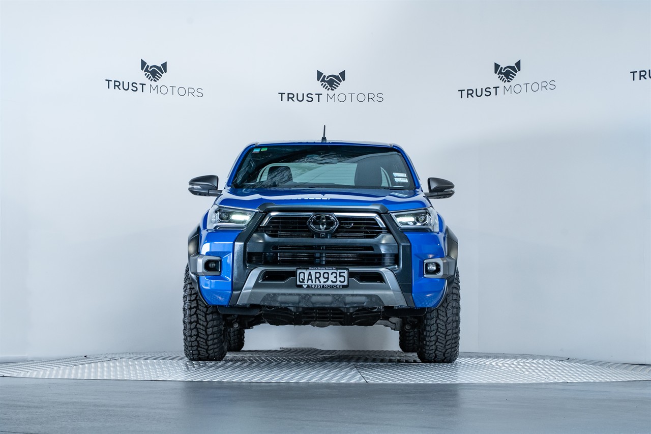 2023 Toyota Hilux