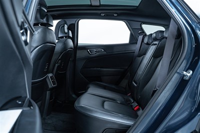 2022 Kia Sportage - Thumbnail