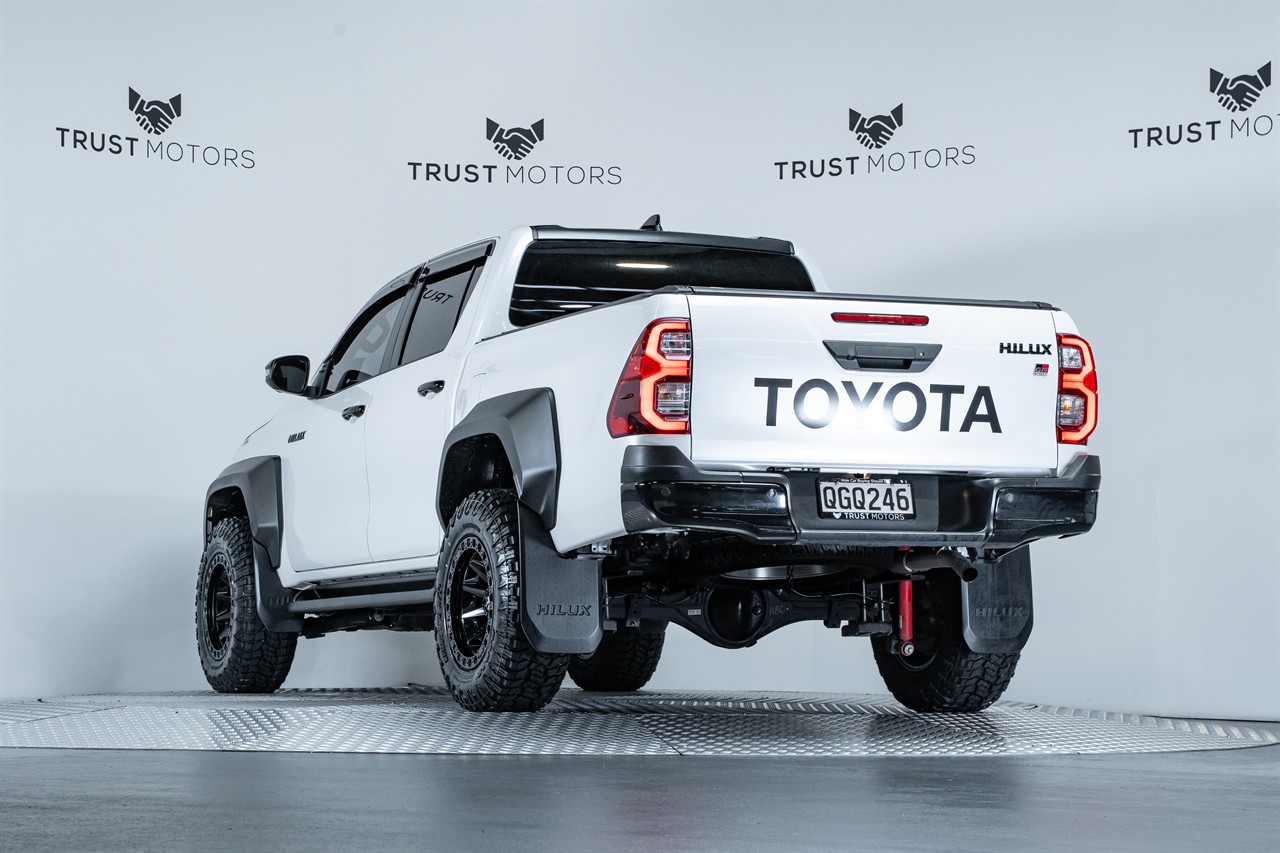 2023 Toyota Hilux