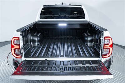 2023 Toyota Hilux - Thumbnail