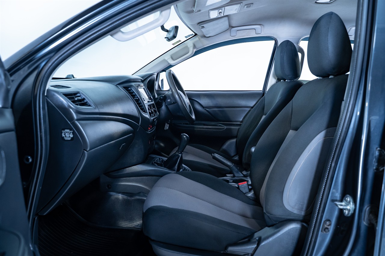 2020 Mitsubishi Triton