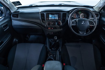 2020 Mitsubishi Triton - Thumbnail