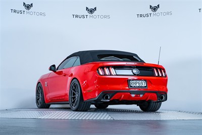 2016 Ford Mustang - Thumbnail