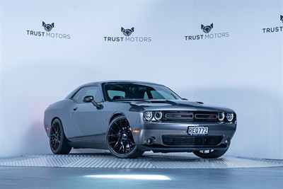 2015 Dodge Challenger - Thumbnail