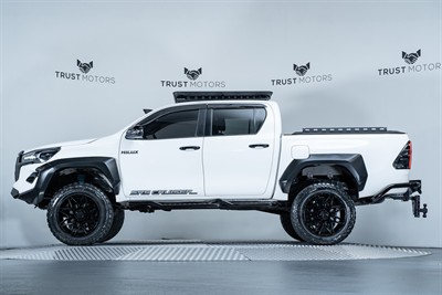 2019 Toyota Hilux - Thumbnail