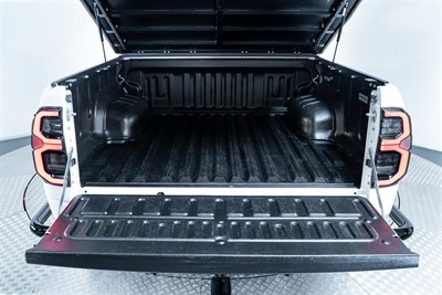 2019 Toyota Hilux - Thumbnail