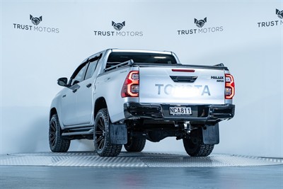2020 Toyota Hilux - Thumbnail