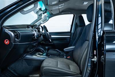 2019 Toyota Hilux - Thumbnail